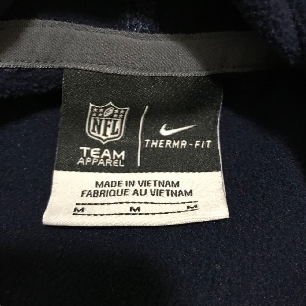 Los Angeles Chargers Nike Hoodie - Picture 3 of 4